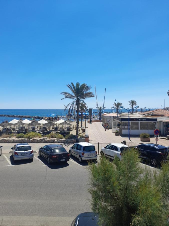 Les Pieds Dans L'Eau Appartement Saintes-Marie-la-Mer Buitenkant foto